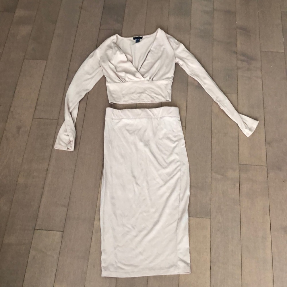 Matching skirt set